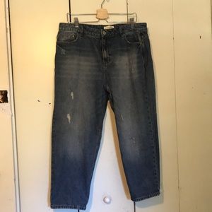 ELOQUII Distressed Mom Jean